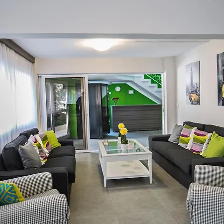 So1 Apartment