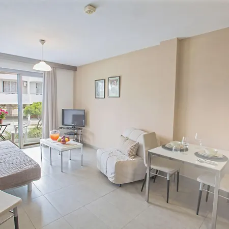 So1 Apartment Ayia Napa