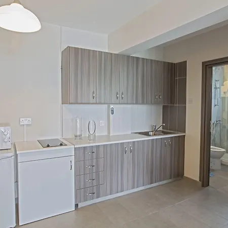 דירה So1 איה נאפה